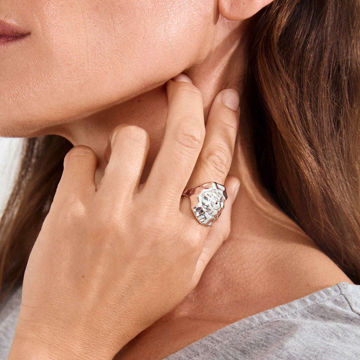 HAZE recycled seashell ring