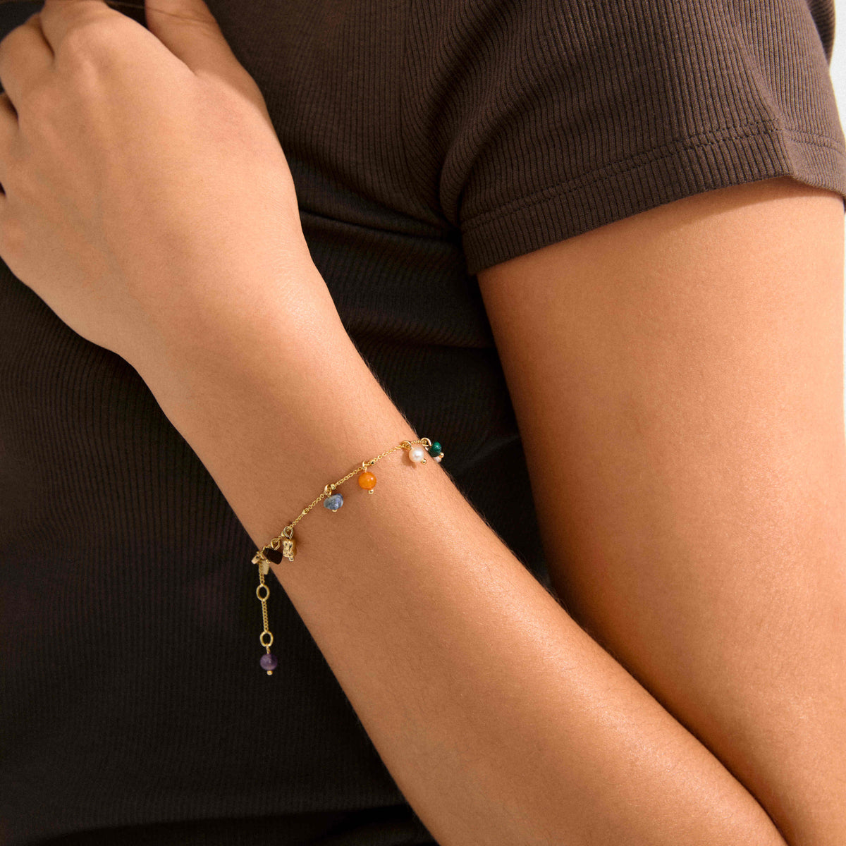 BETWEEN semi-precious stones bracelet