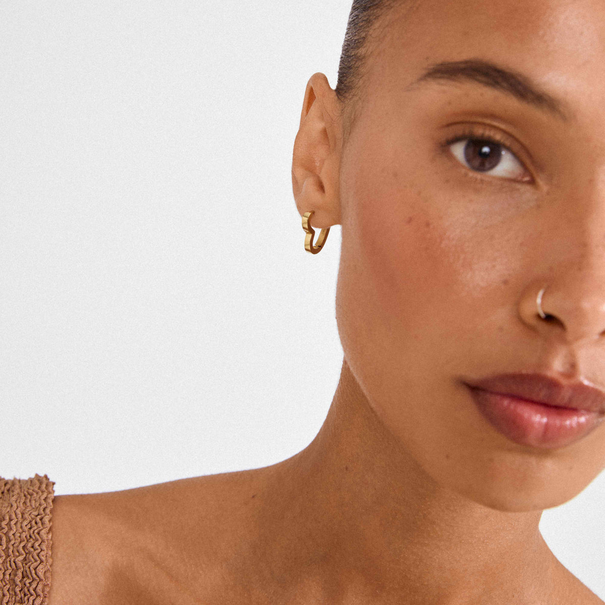 IVARIN recycled heart hoop earrings