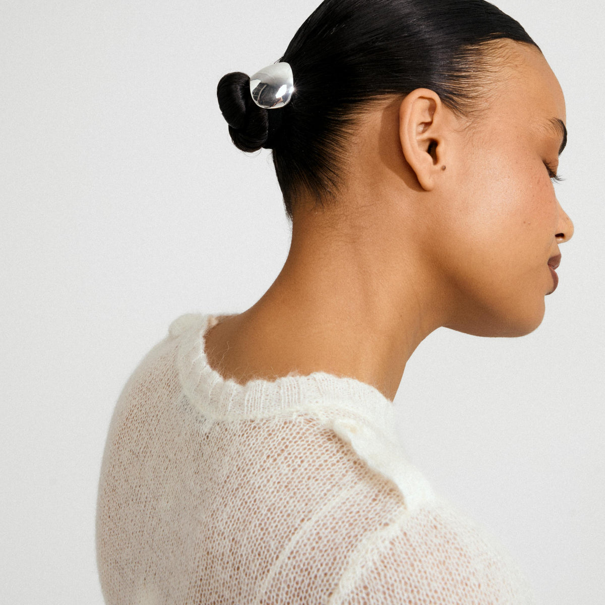 AMARIS recycled dome hair elastic accessory