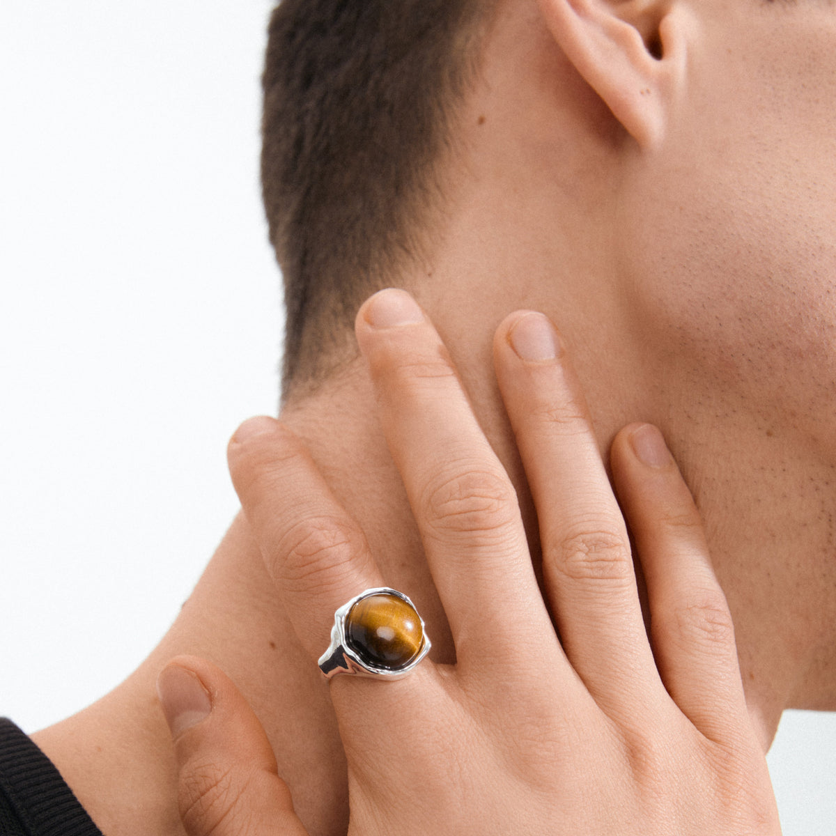 SORA chunky tiger eye stone ring