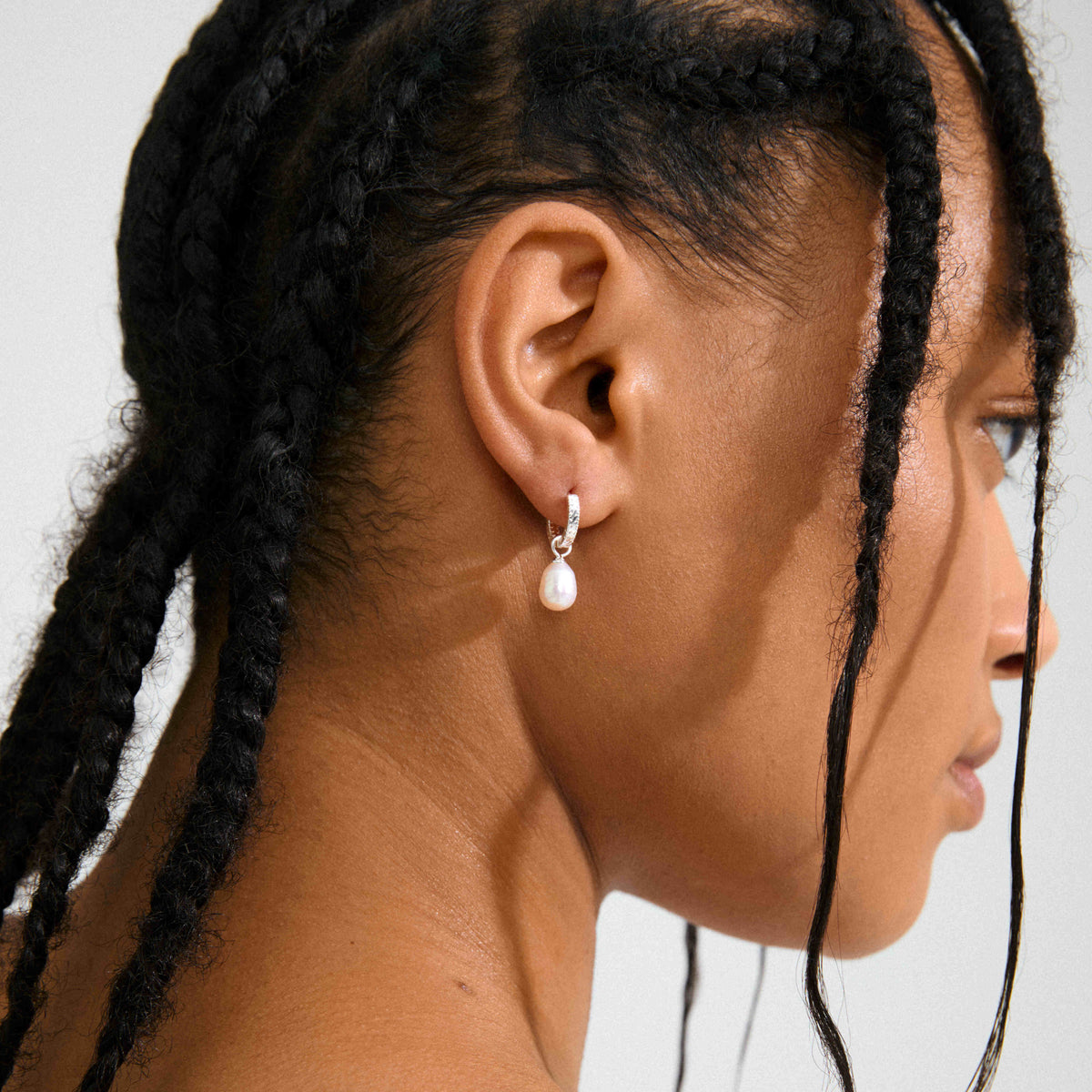 ELLIANA freshwater pearl hoop earrings