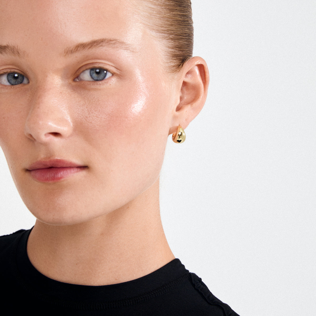 Alexane Recycled Mini Teardrop Earrings
