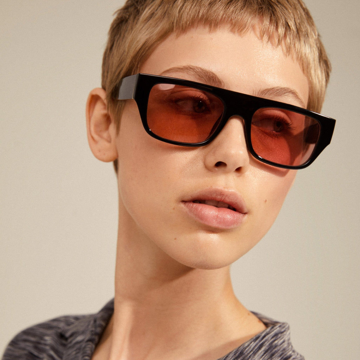 ENIEL recycled sunglasses black/gold