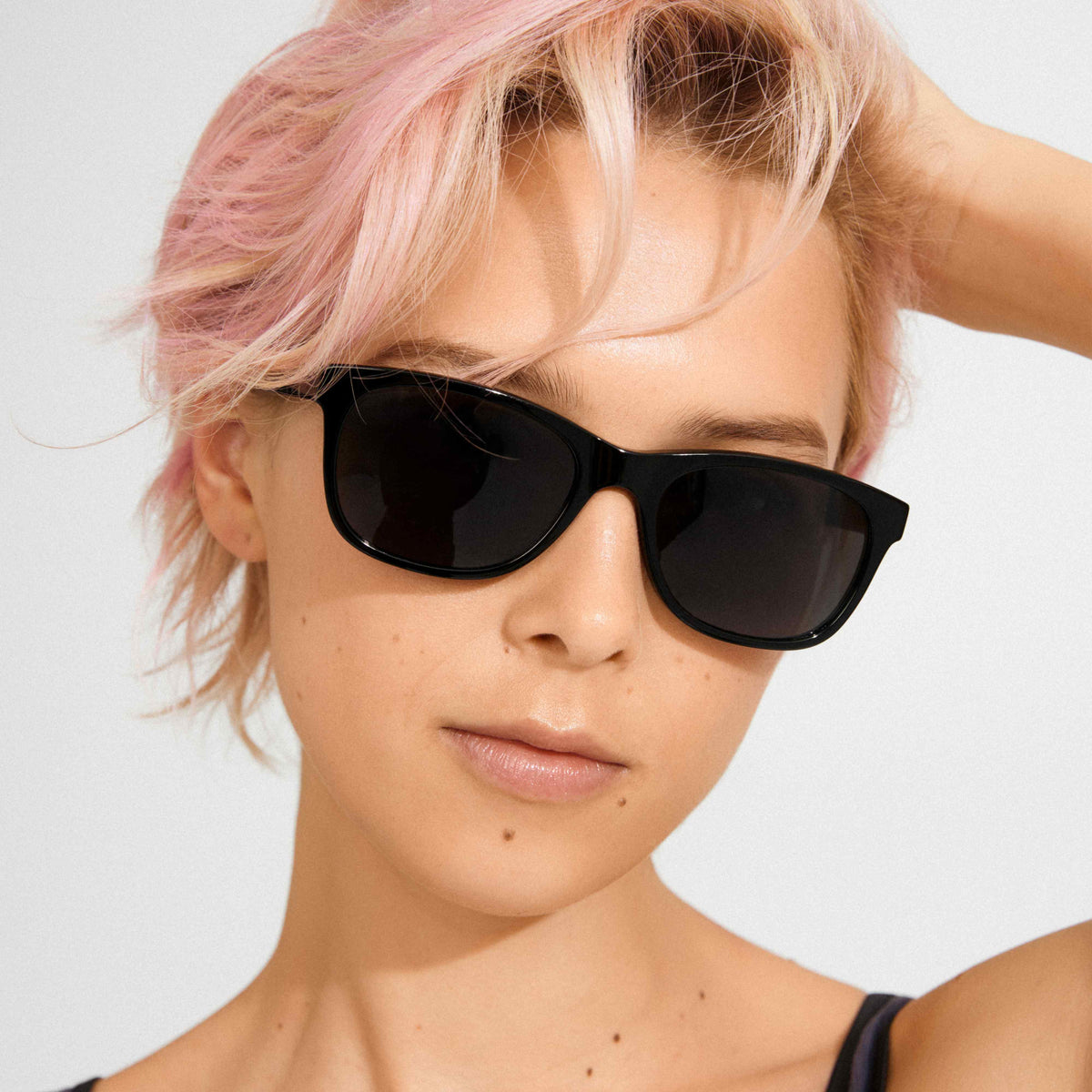 CORBYN recycled sunglasses black