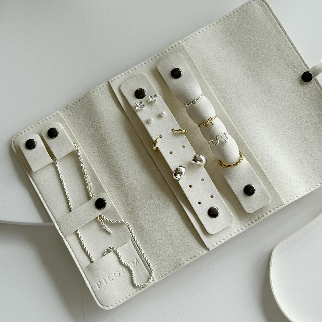 Roll-Up Jewellery Organizer