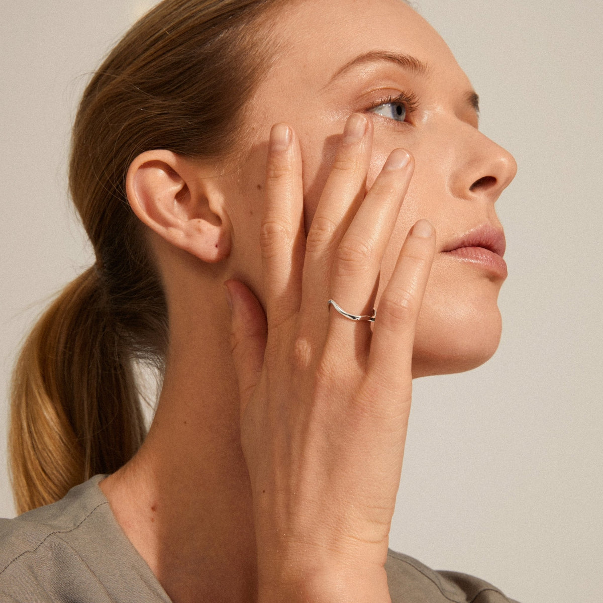 Alberte Wave Ring