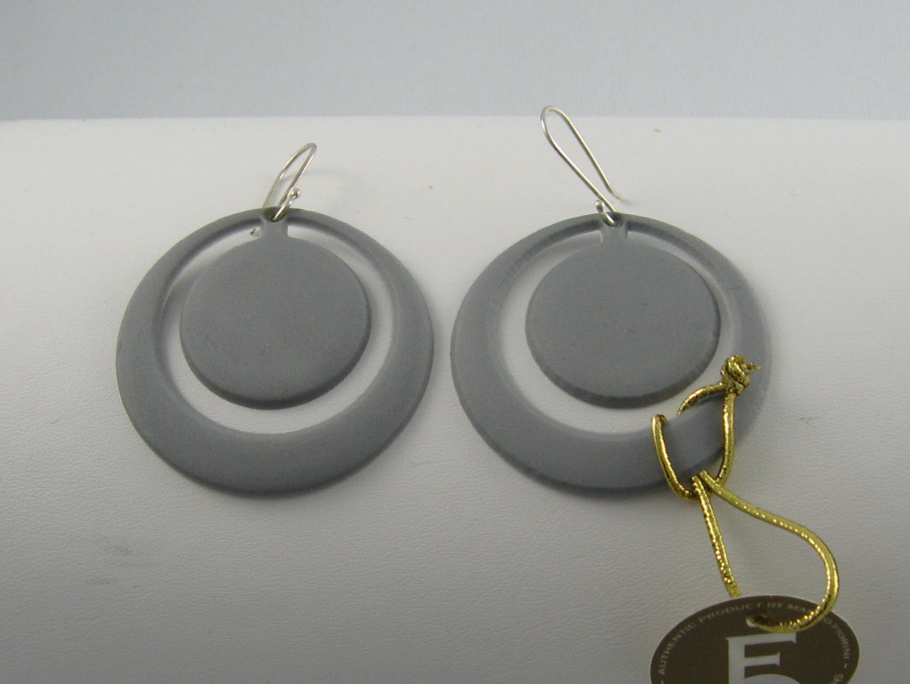 Marzio Fiorini recycled rubber earrings.  Handcrafted in Brazil 