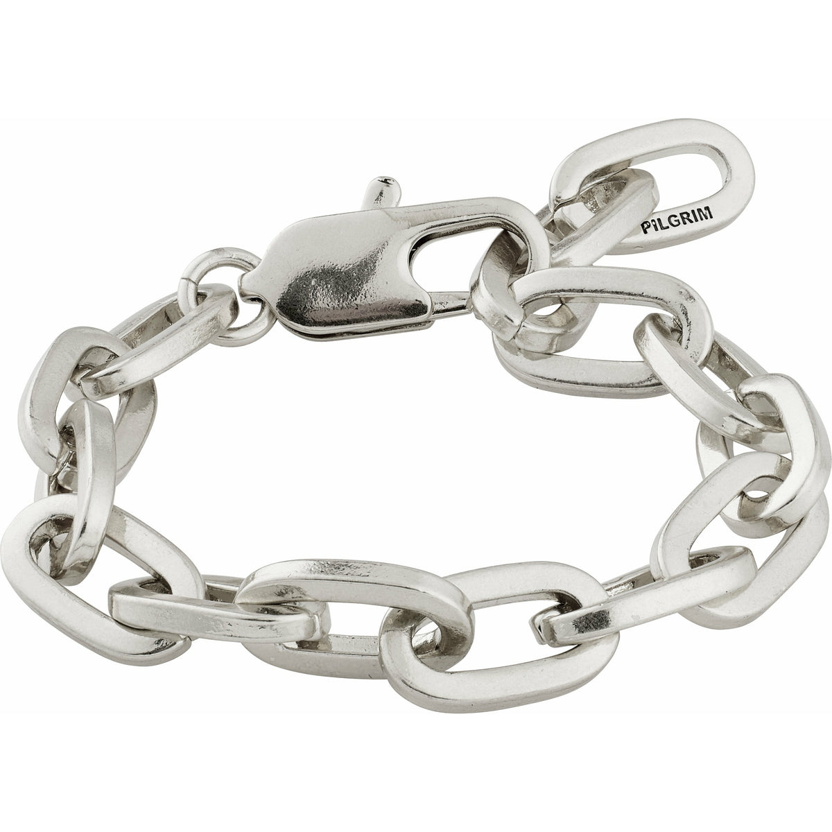 A chunky link bracelet with a statement clasp to tie it together for an edgy, raw look.  This bracelet is from our Tolerance collection. Tolerance to us, is the openness to discover common ground and learning from one another and creating strong bonds.  Handmade with heart.  Danish design.  Gold or silver plated.  Chain link measures 20 cm    